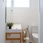 Apartment With Lift